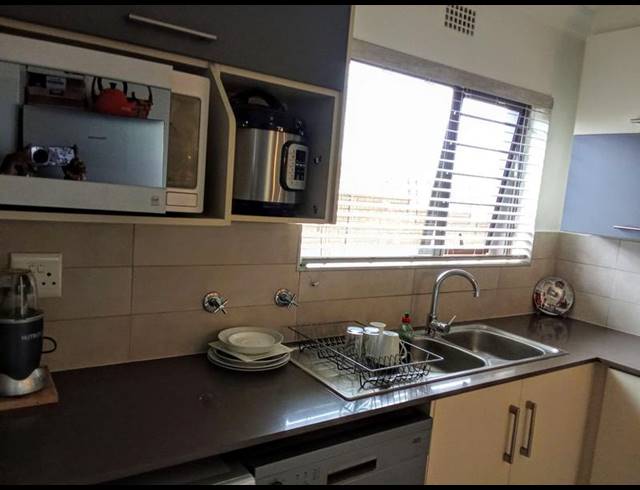 2 BEDROOM TOWNHOUSE FOR SALE IN KYALAMI HILLS